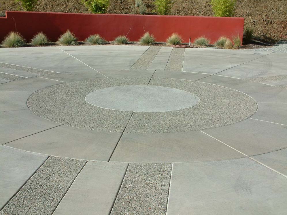 Smooth Concrete and Aggregate